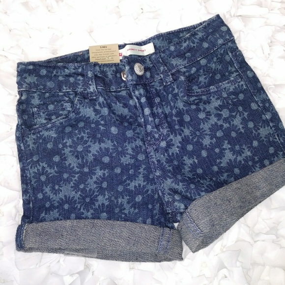 Levi's Other - Levi's girls short size 5